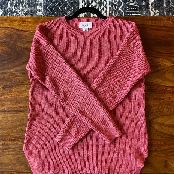 NWOT. KERSH. Stretchy knit sweater. Pink. Size medium. - Picture 3 of 4